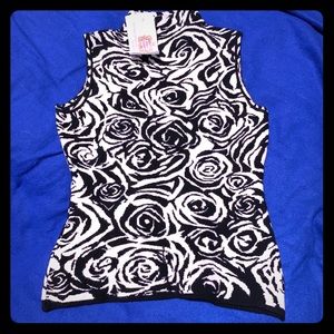 NWT beautiful boutique mock turtleneck tank